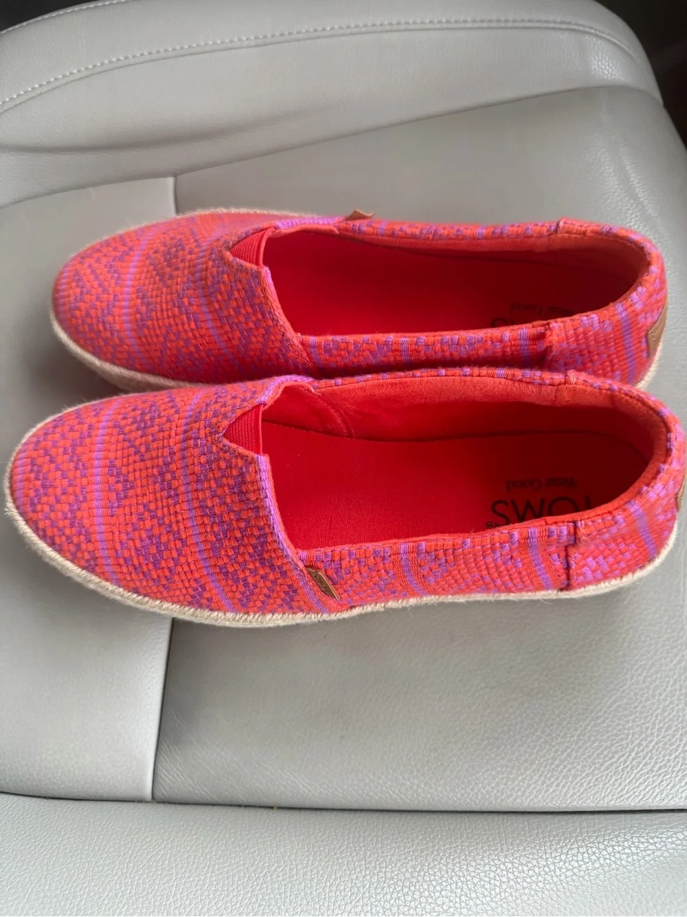 TOMS Women's Pink and Purple Slip-On Espadrilles